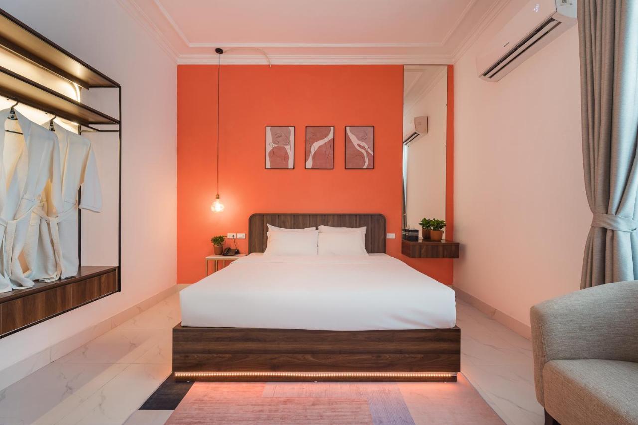 C O R O N A Hanoi House ภายนอก รูปภาพ